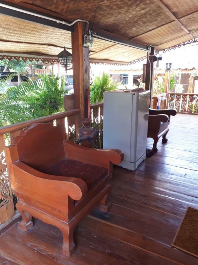 Hotel Baan Bar Cafe Mae Chaem Exterior foto