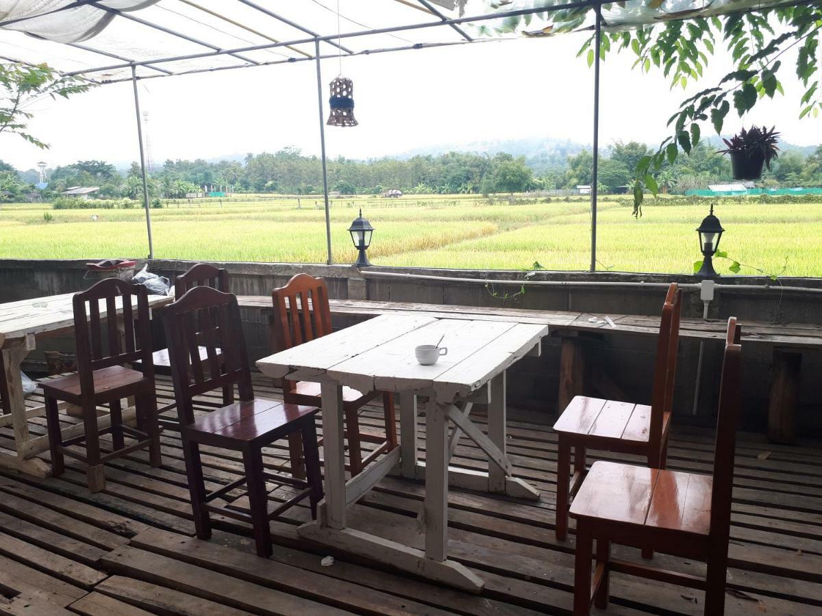 Hotel Baan Bar Cafe Mae Chaem Exterior foto